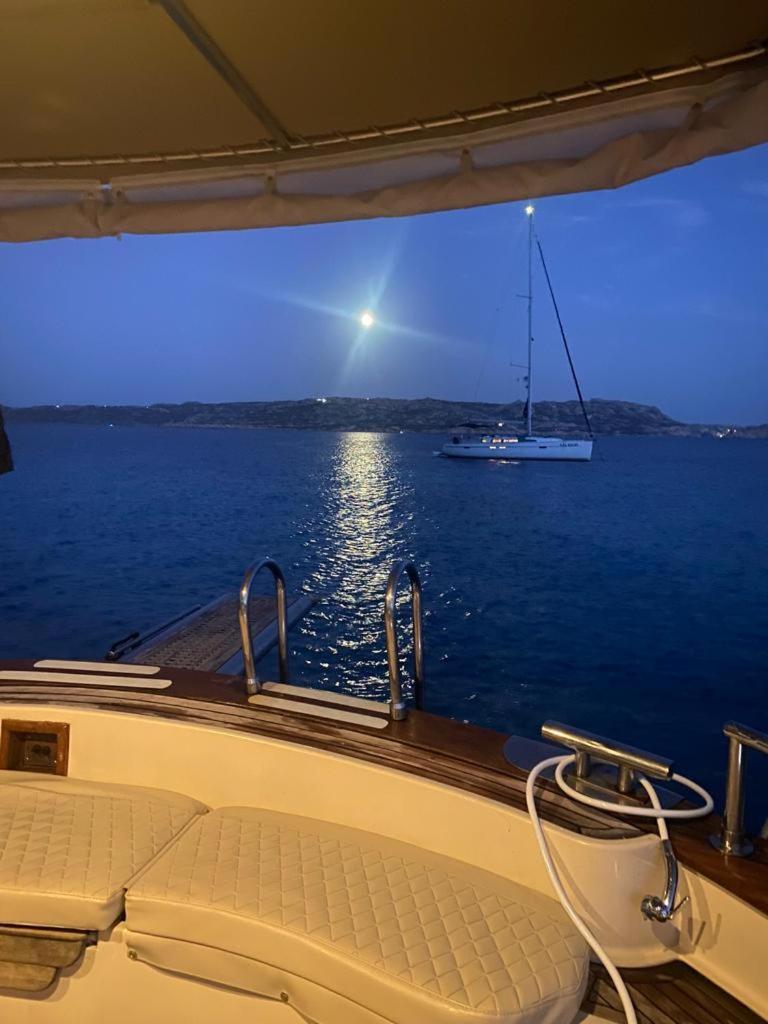 Night On Board Hotel La Maddalena  Bagian luar foto